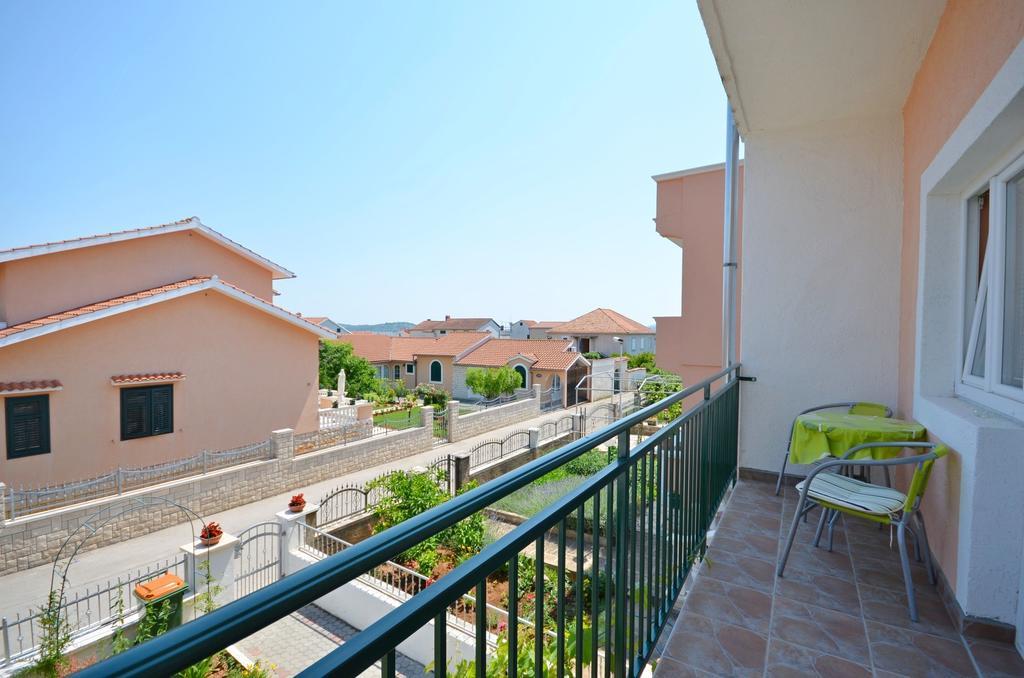 Apartments And Room Zinka Βόντιτσε Εξωτερικό φωτογραφία