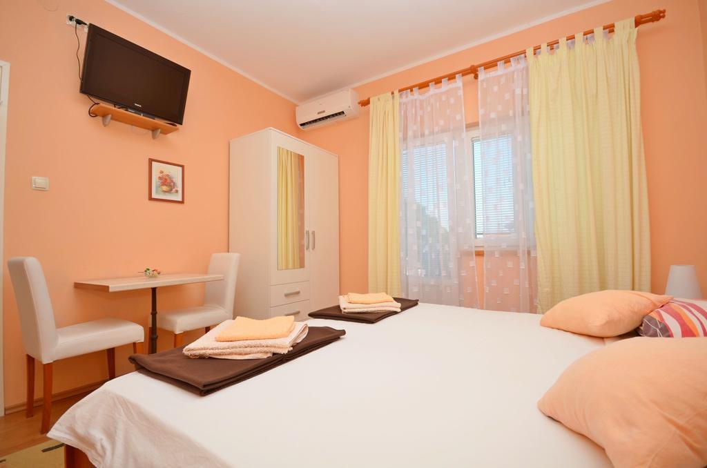 Apartments And Room Zinka Βόντιτσε Εξωτερικό φωτογραφία